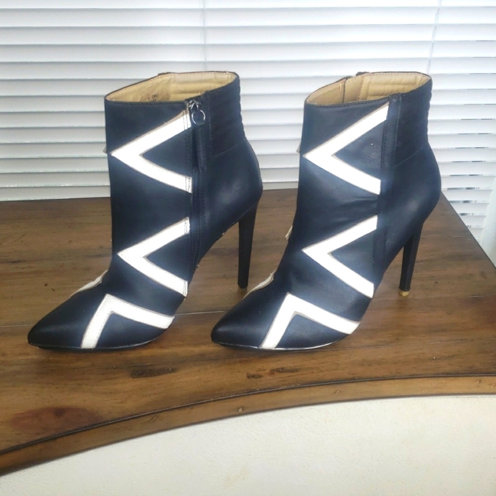 GW Gwen Staffani black ankle boots.
